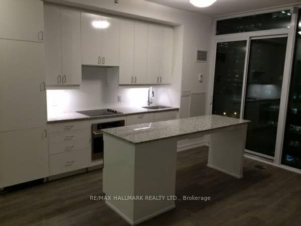426 University Avenue Unit 1509 photo 2