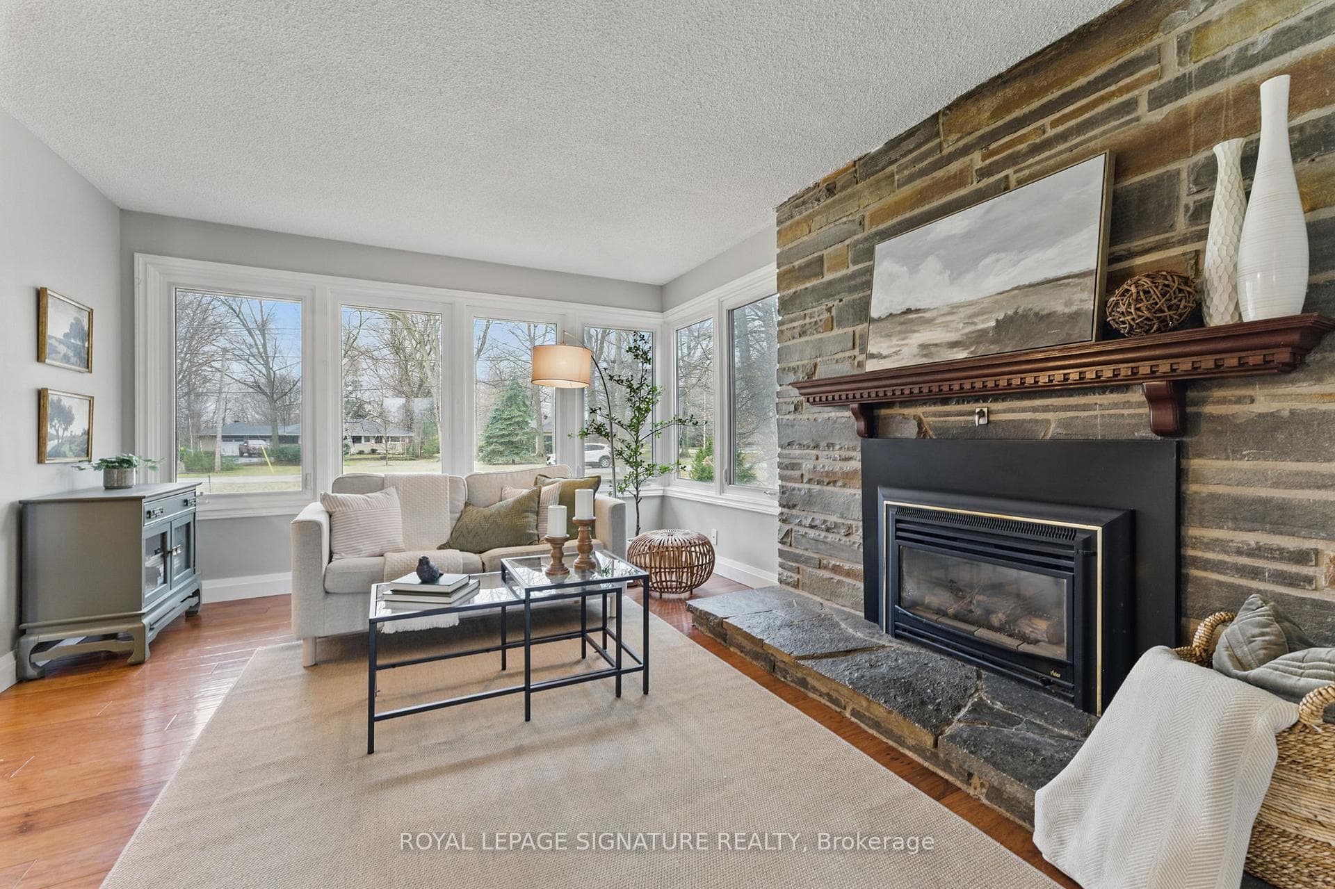281 Halton Avenue photo 8