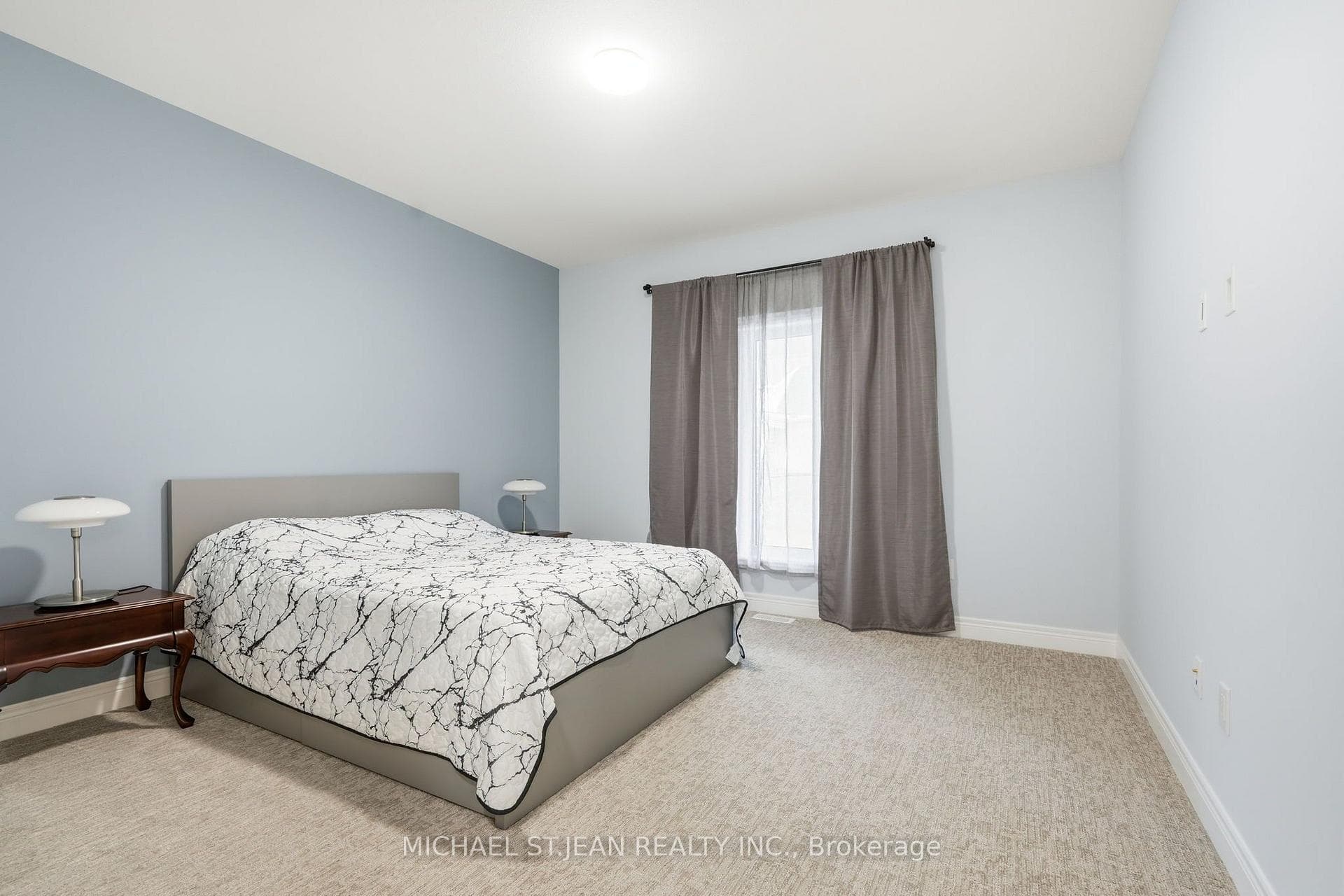 35 Butlers Drive photo 18