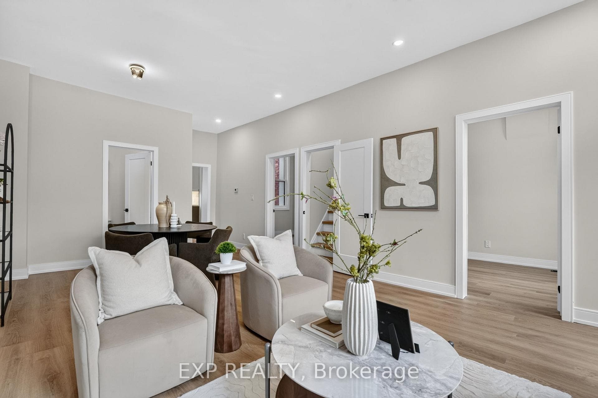 118 Cathcart Street photo 10