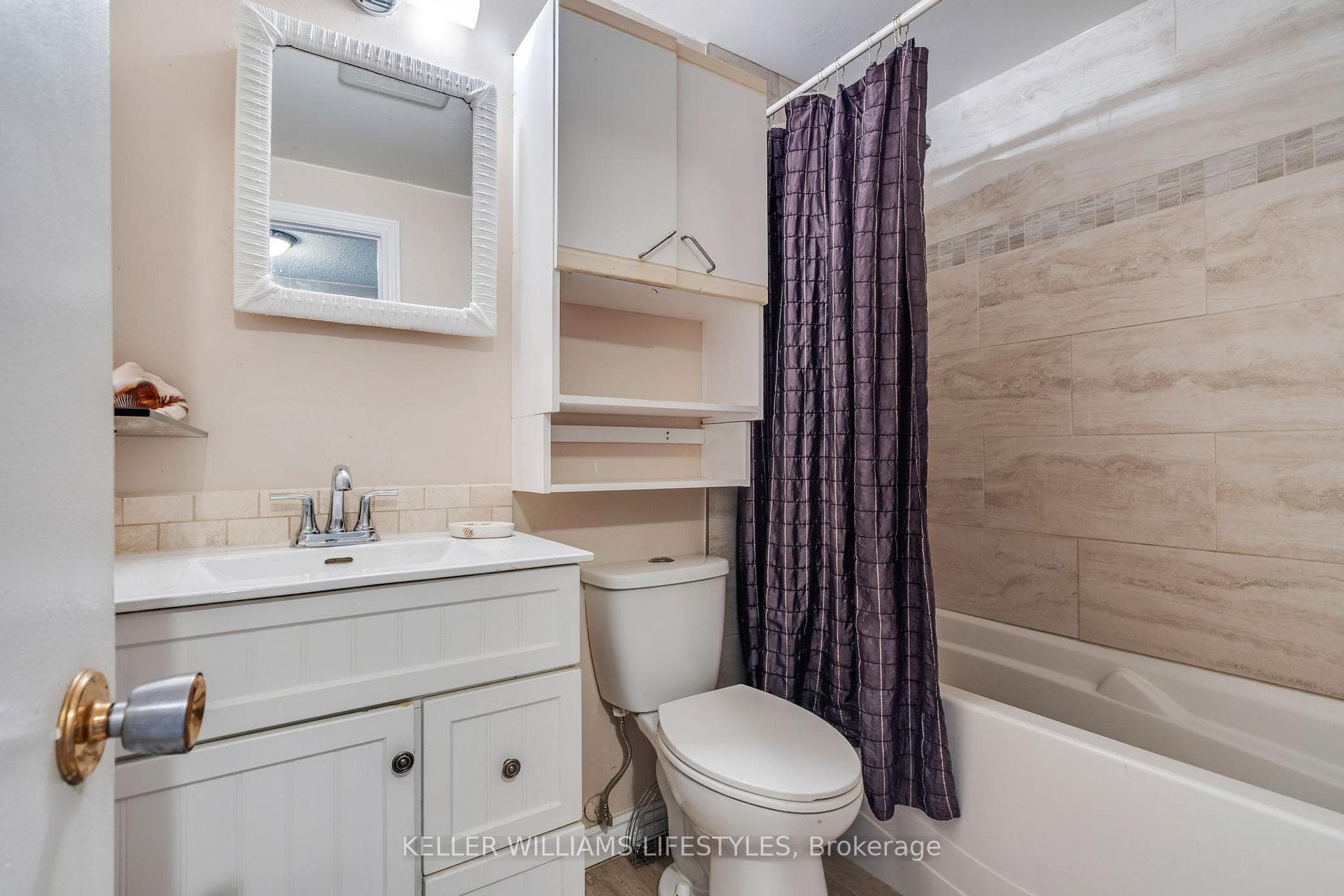 Upstairs Washroom