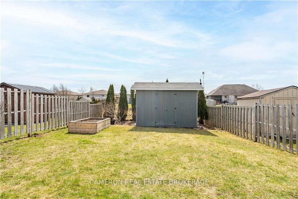 357 GLEN NORA Drive photo 26