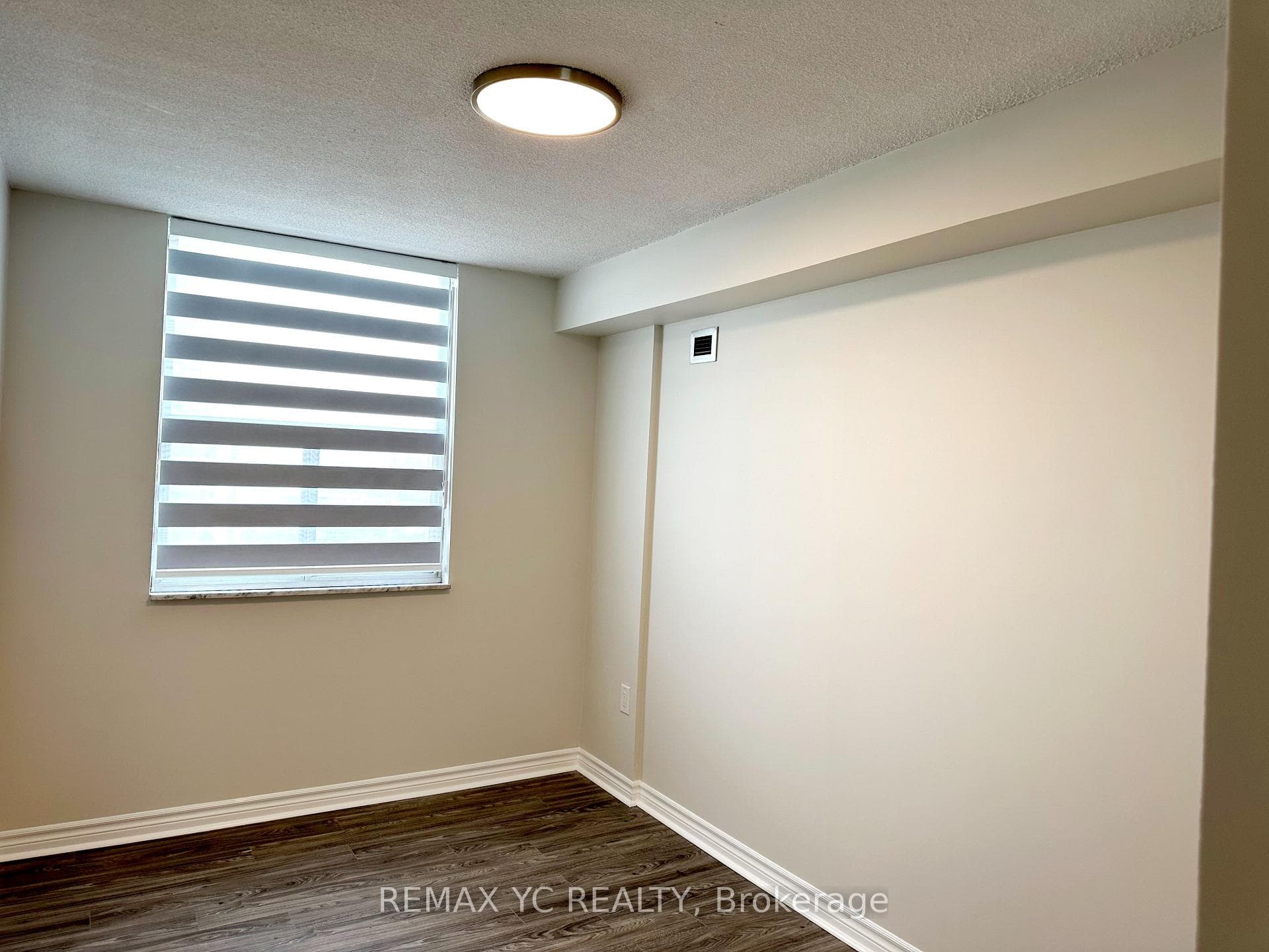 205 Hilda Avenue Unit 1204 photo 14