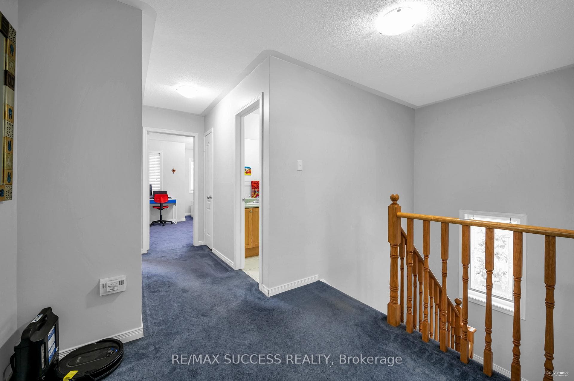 228 Flagstone Way photo 18