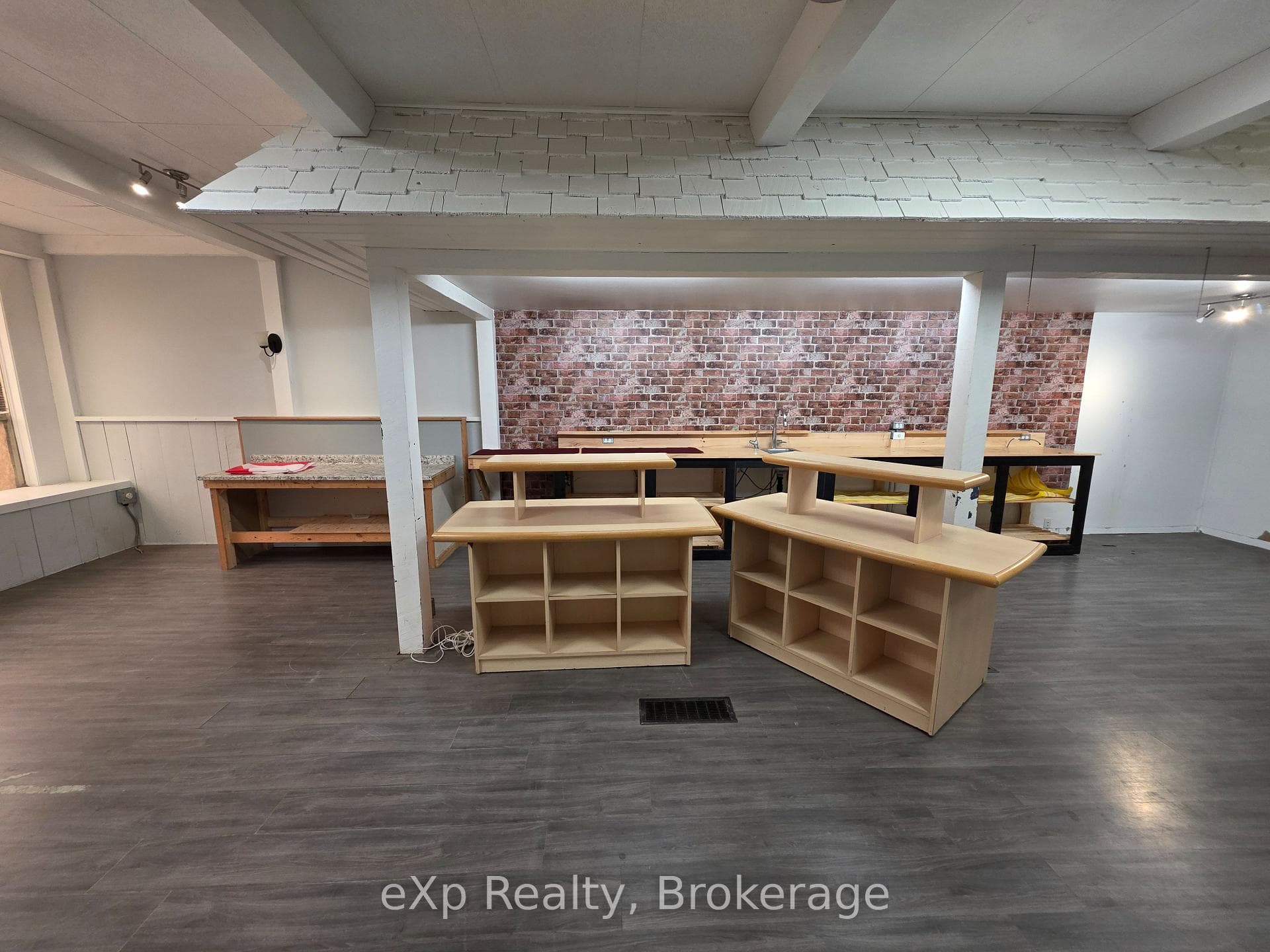 62 1st Avenue photo 4