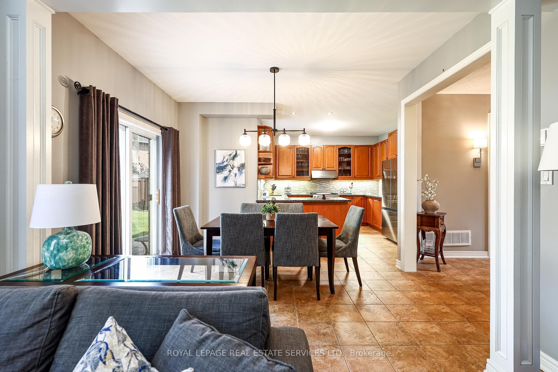 140 Humber Forest Court photo 19