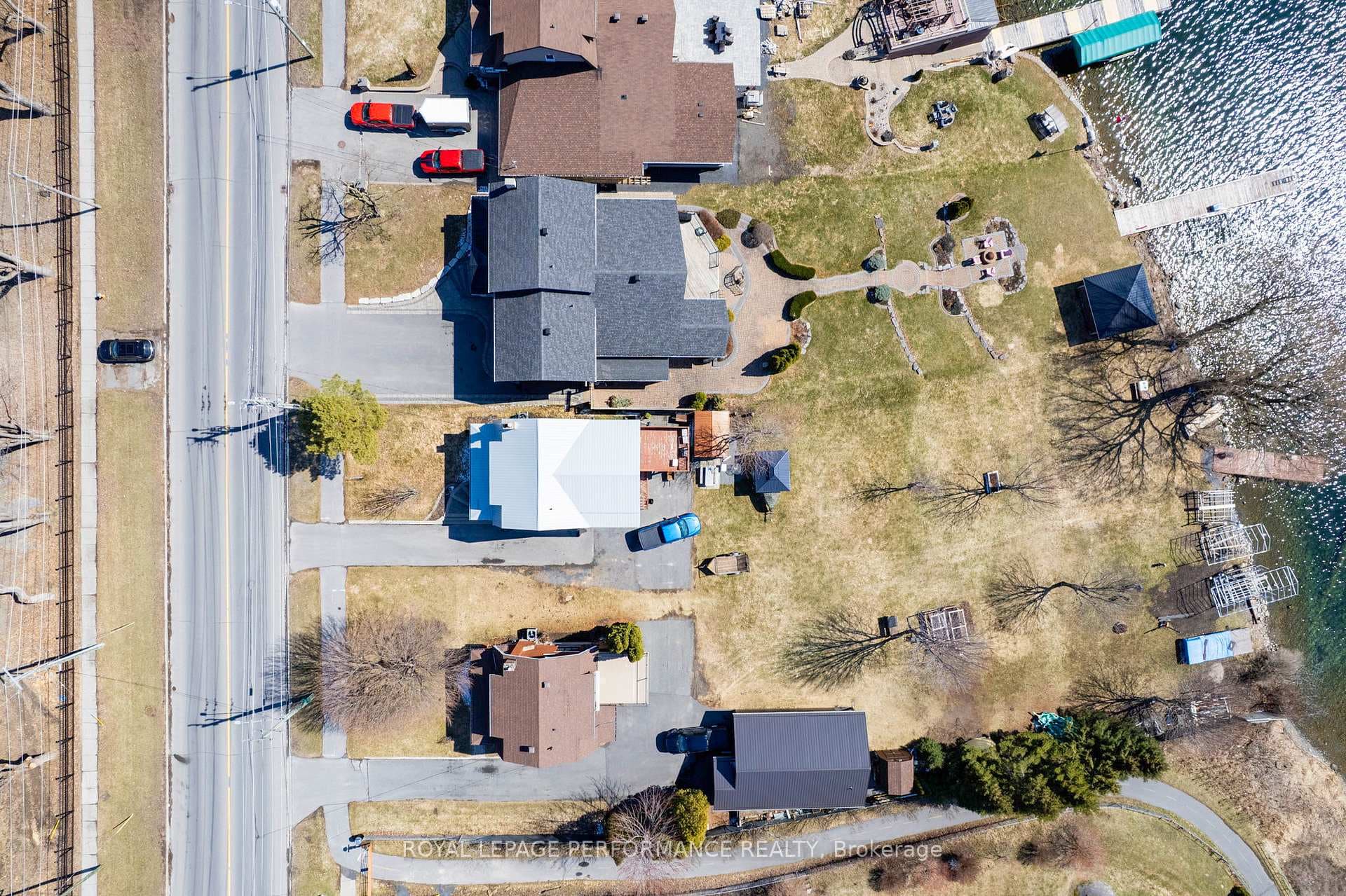 1177 Montreal Road photo 39