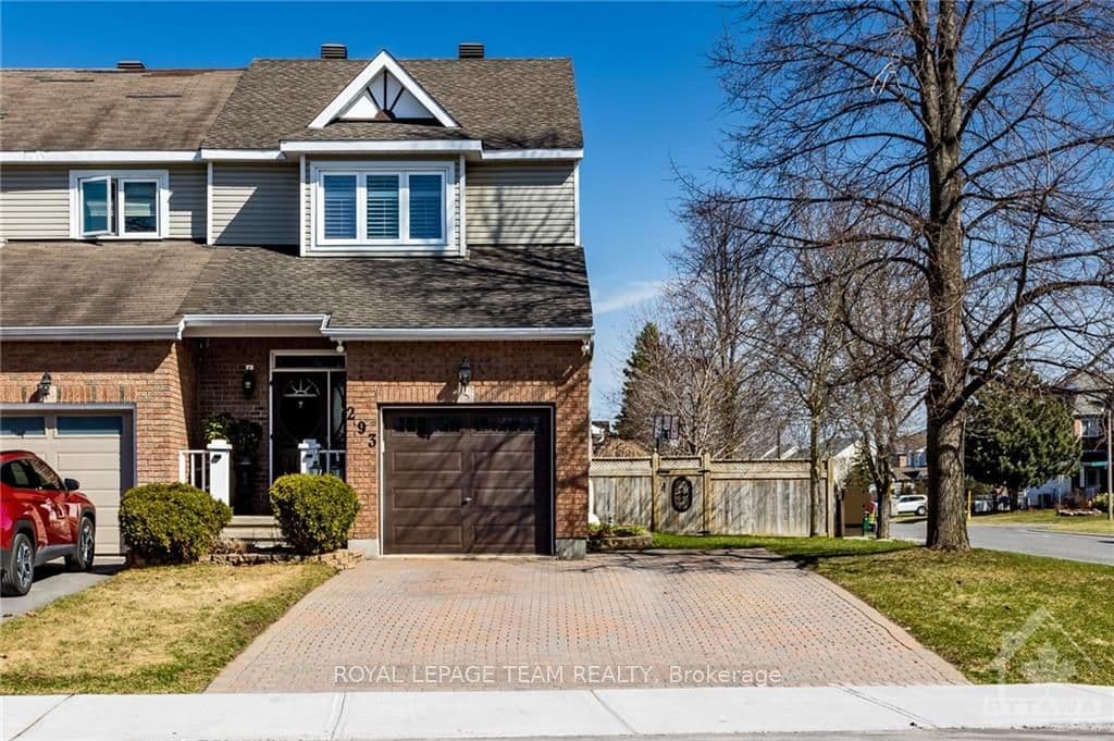 293 STONEWAY Drive photo 1