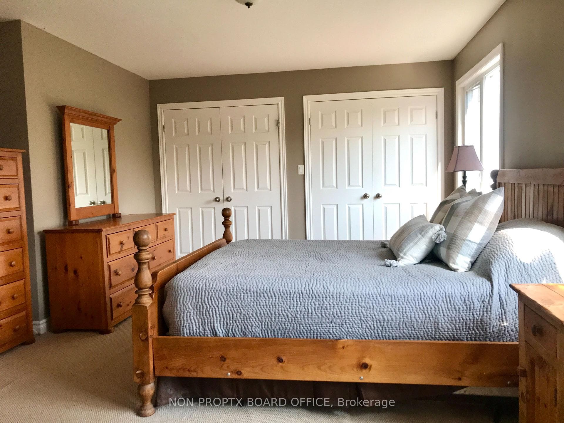 241 Mcnaughton Avenue photo 17