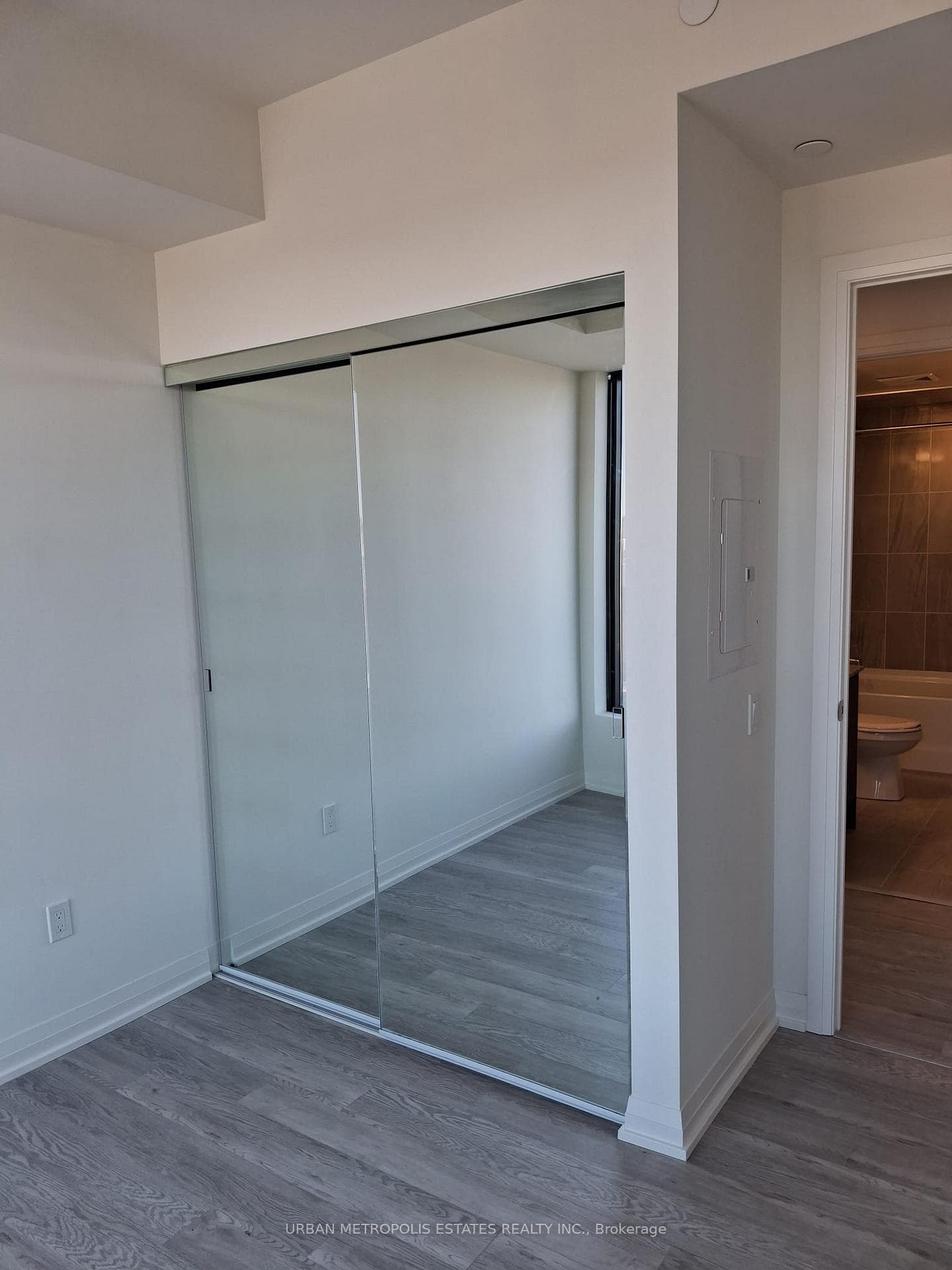 1415 Dundas St. Street Unit 205 photo 2