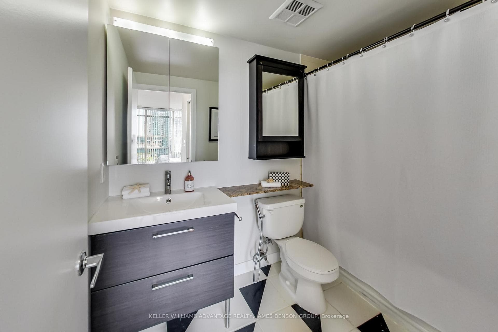35 Mariner Terrace Unit 209 photo 15