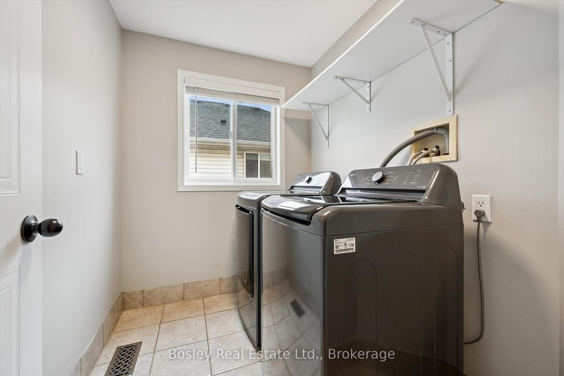 157 Rickson Avenue photo 26