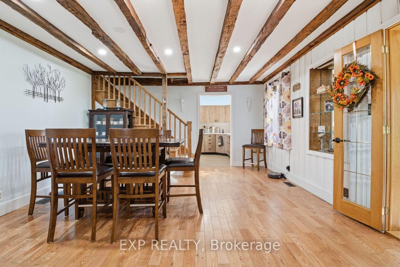 9043 Ridge Road photo 18