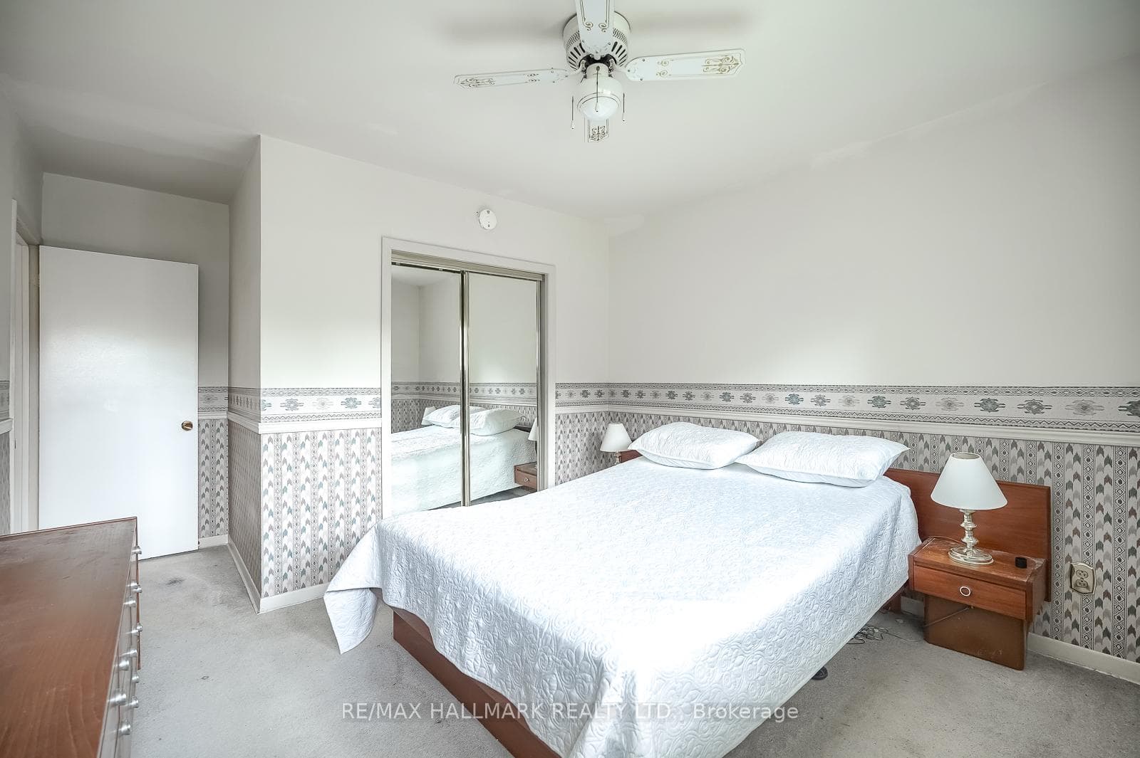 94 George Henry Boulevard Unit 24 photo 26
