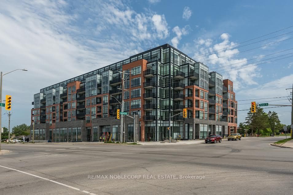 681 Yonge Street Unit 218 photo 1