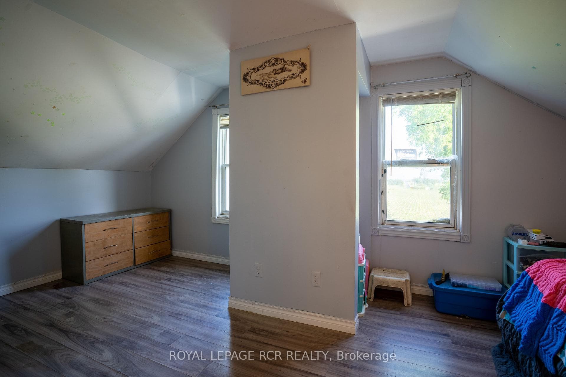 other upstairs bdrm can go back to 2 smaller rms