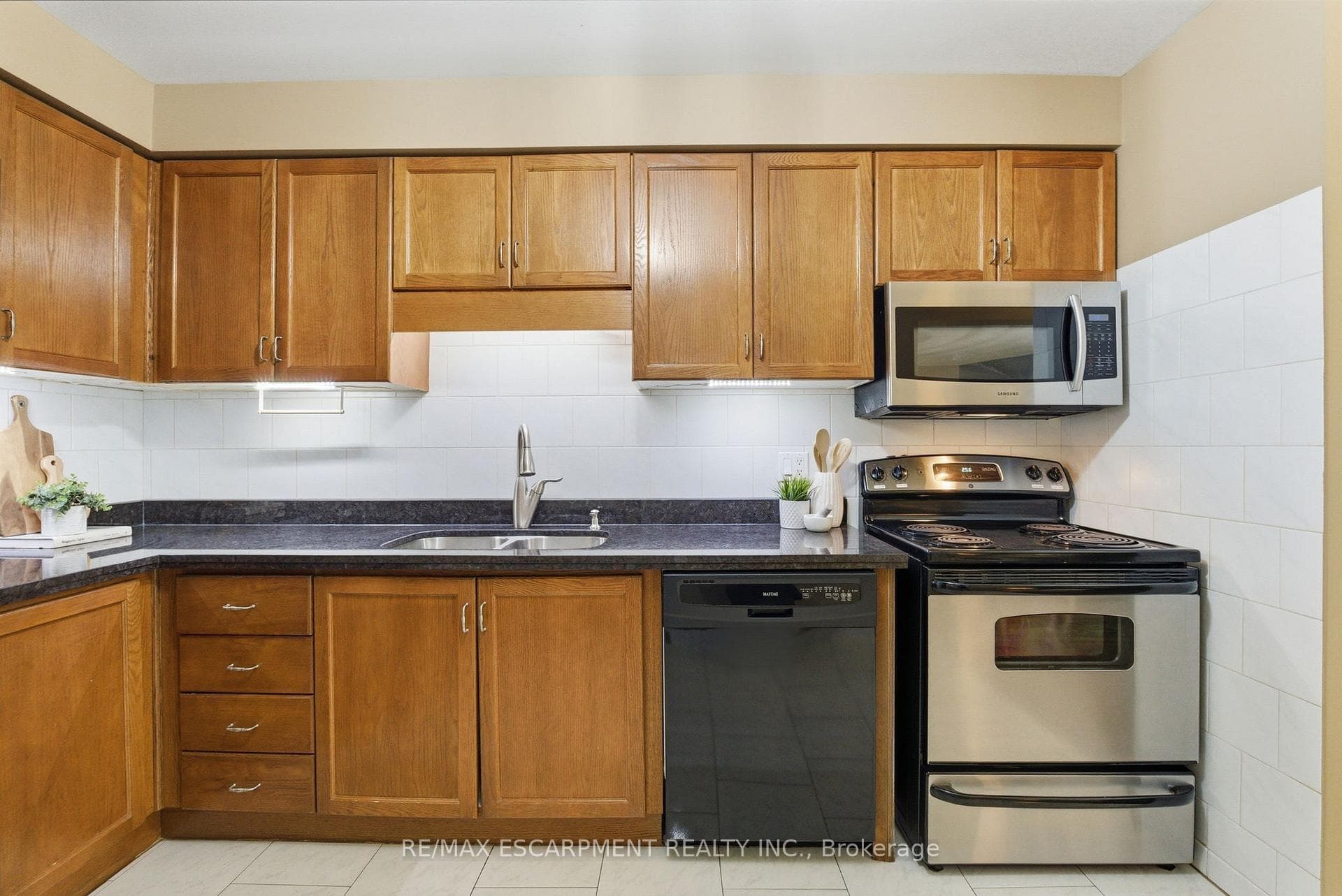 255 Mount Albion Road Unit 43 photo 7