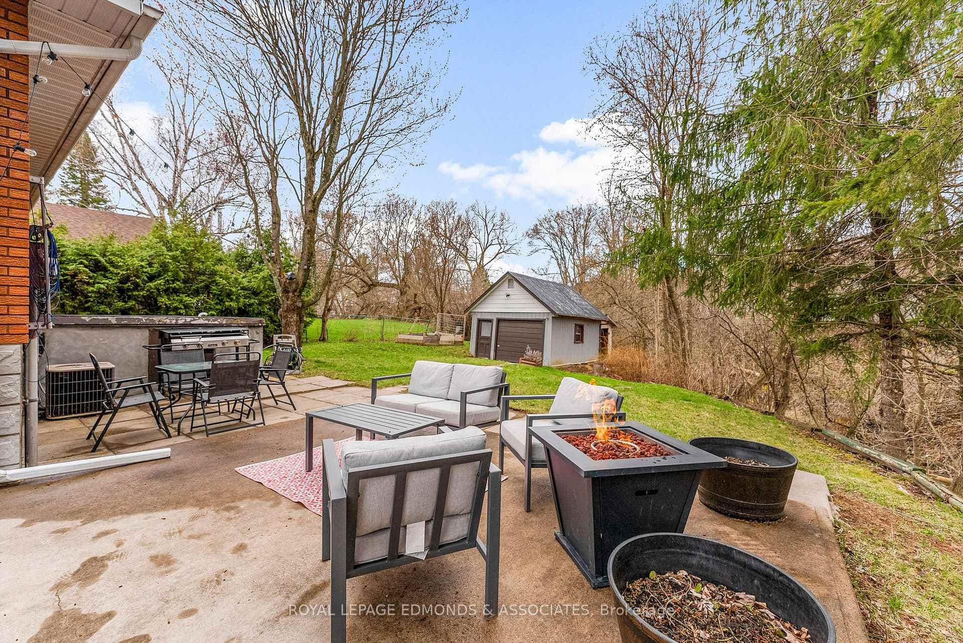 504 Boundary Road photo 30