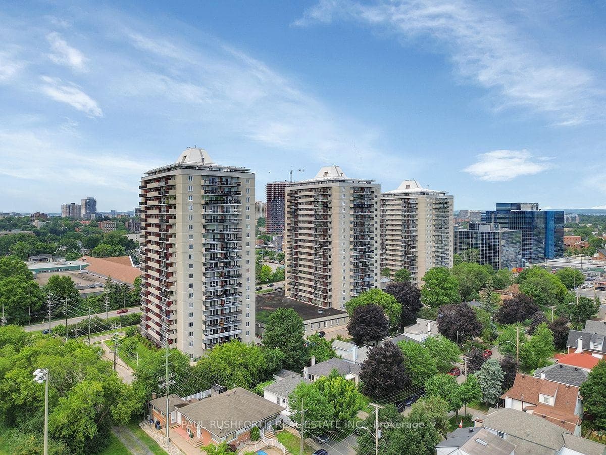 1702-158B McArthur
