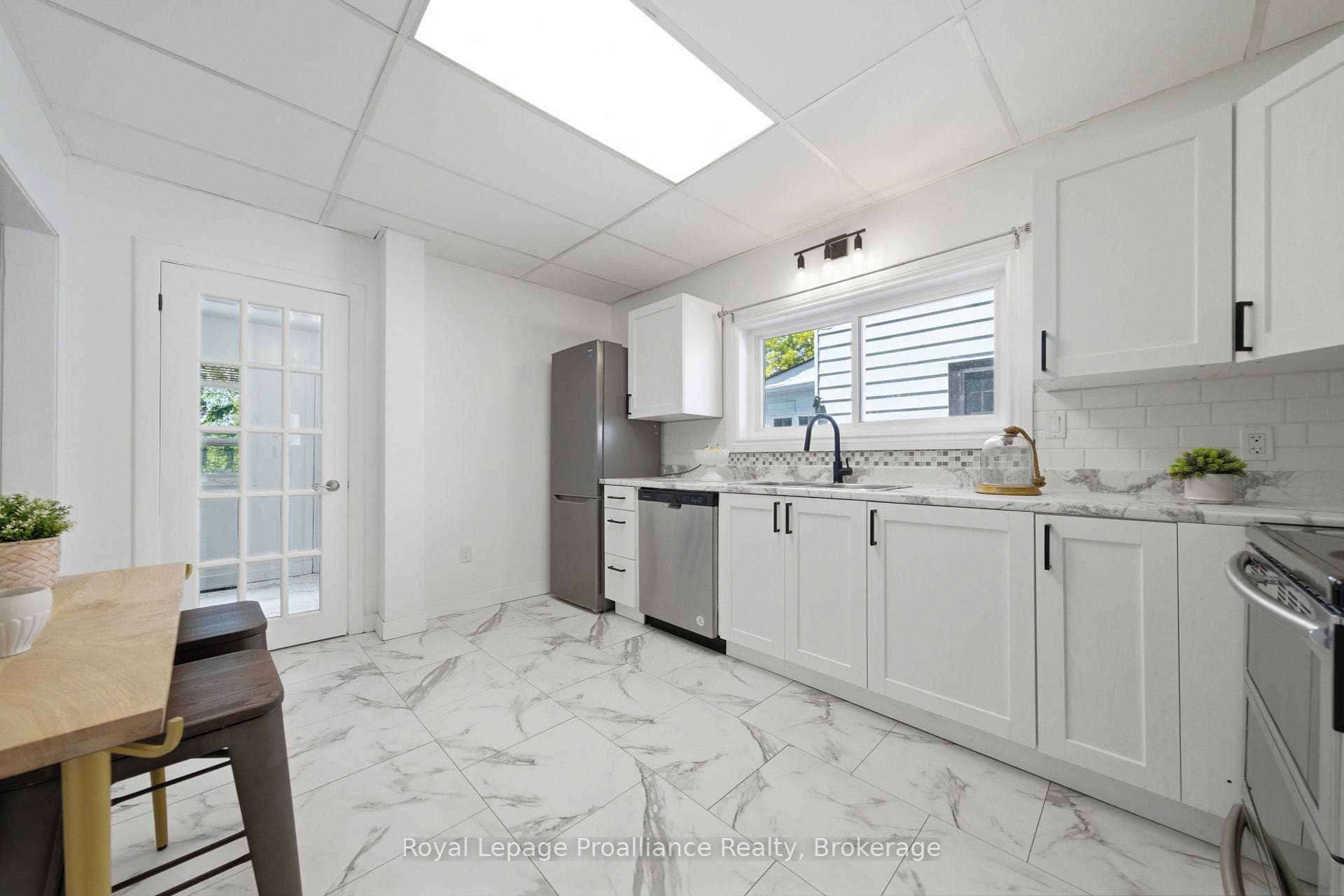 82 Marmora Street photo 16