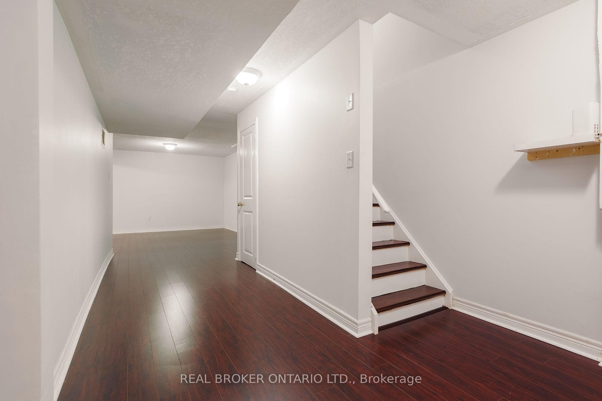 83 Benedict Place photo 41