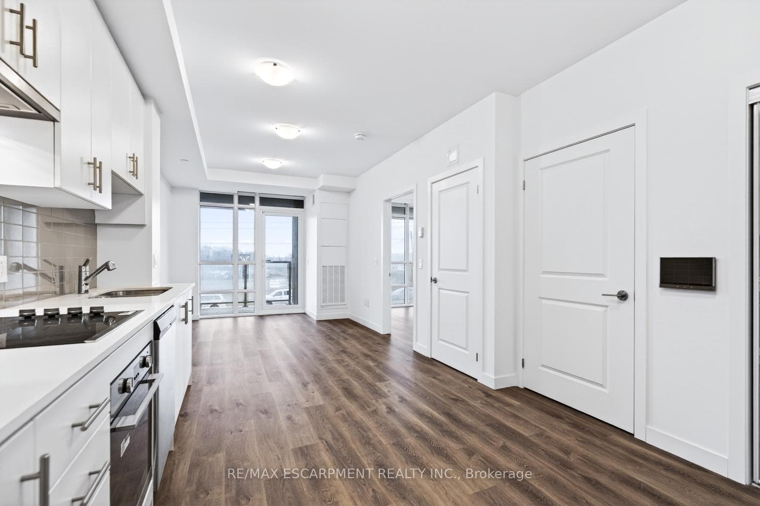 461 Green Road Unit 220 photo 8