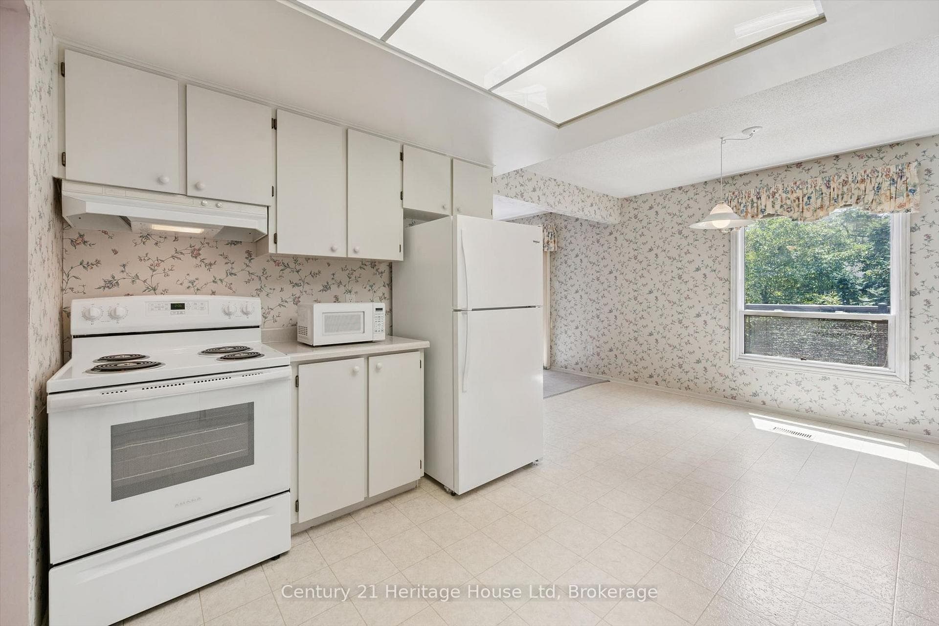 173 Janefield Avenue photo 16