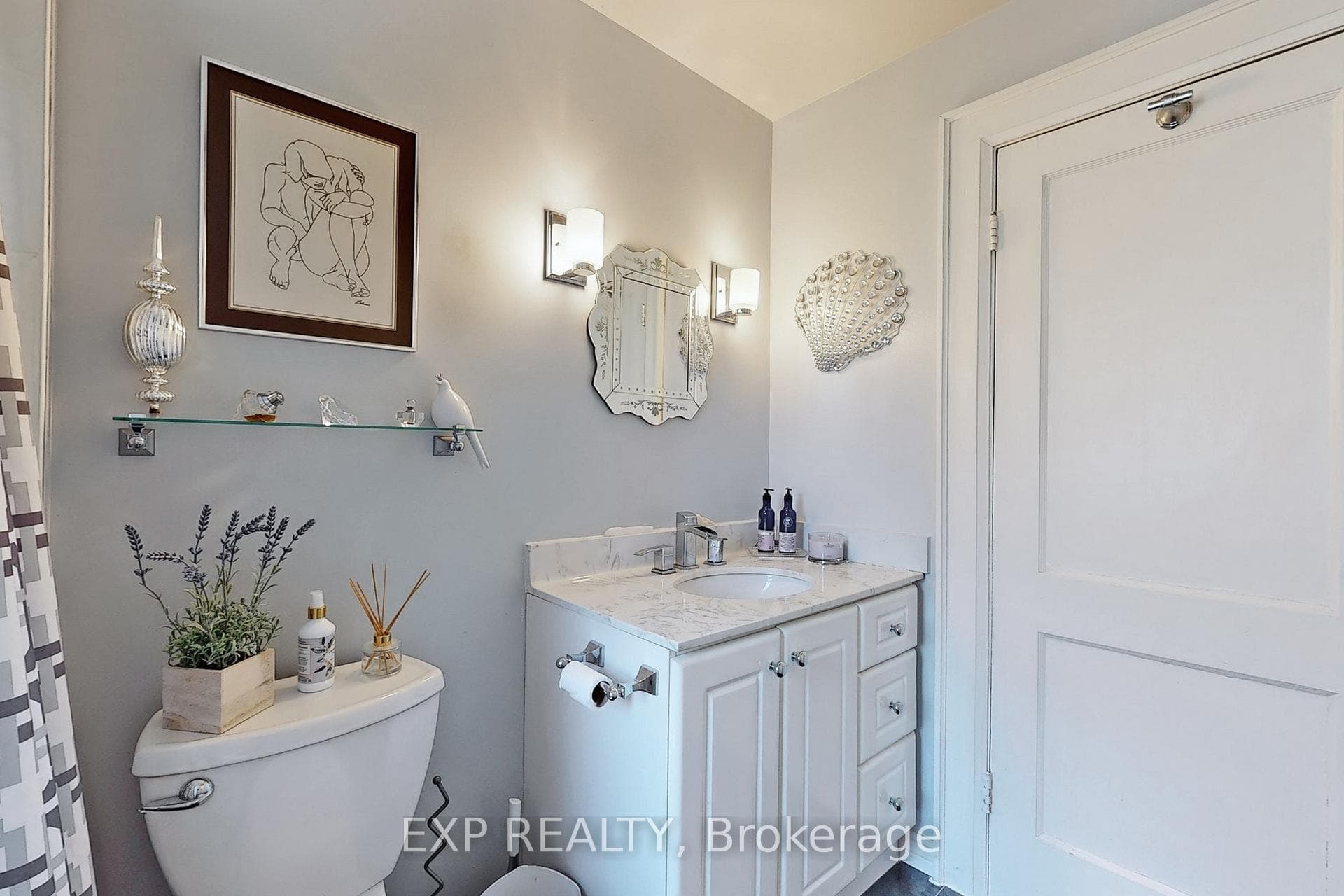398 Mary Street photo 25