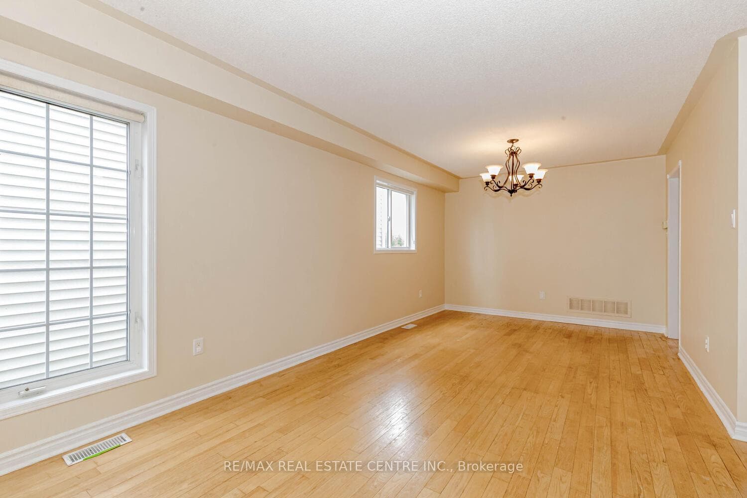 6 Porchlight Road photo 34