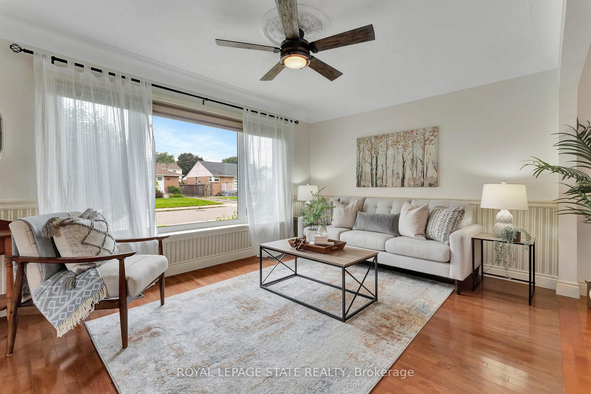 411 East 15th Street photo 10