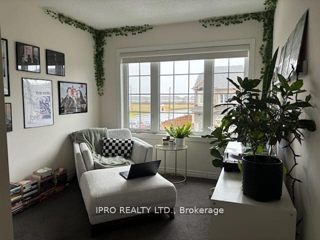 4 Bayonne Drive photo 11