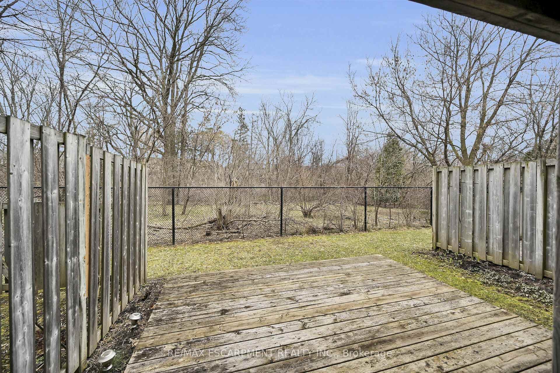 2151 Walkers Line Unit 10 photo 35