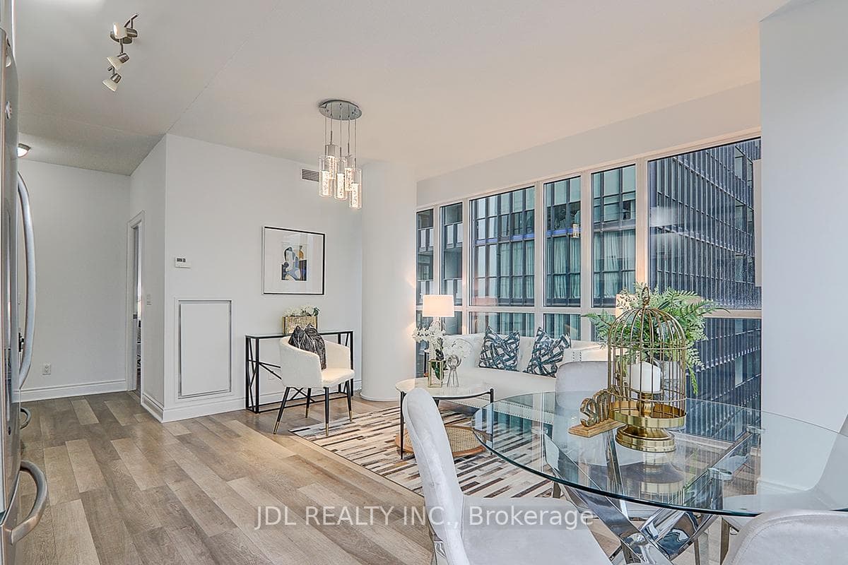 28 Ted Rogers Way Unit 3504 photo 19