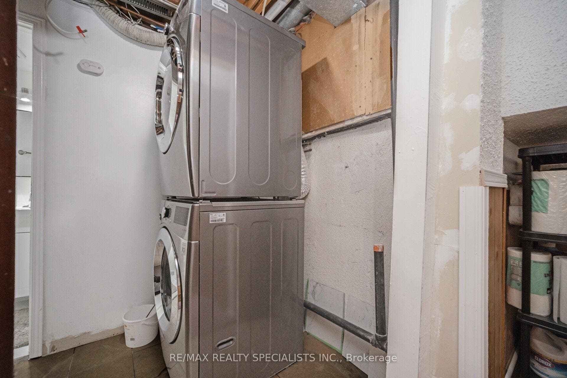 70 Primrose Crescent photo 43