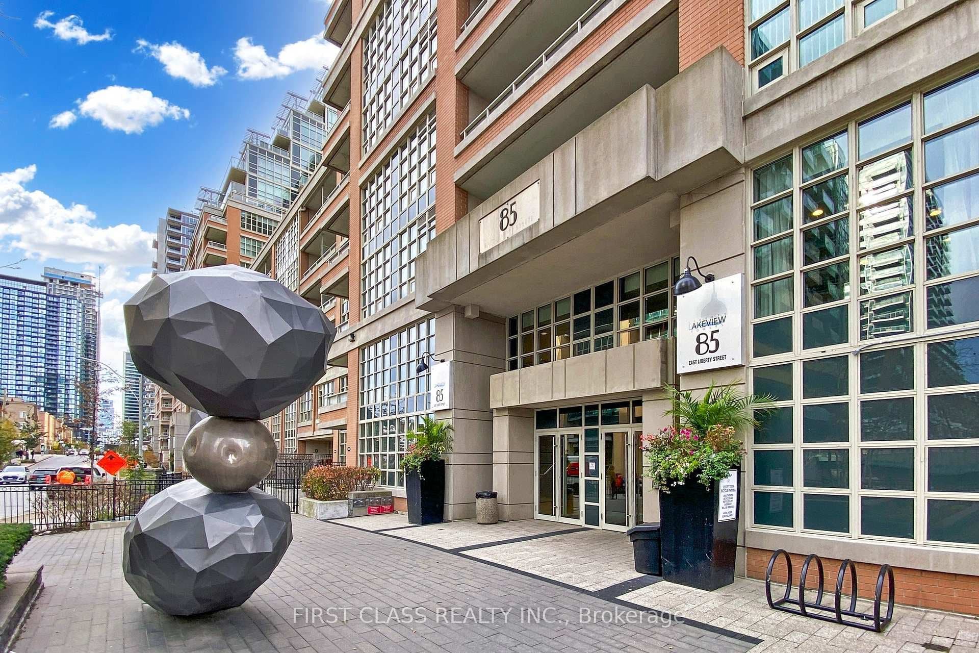 85 East Liberty Street Unit 619 photo 1