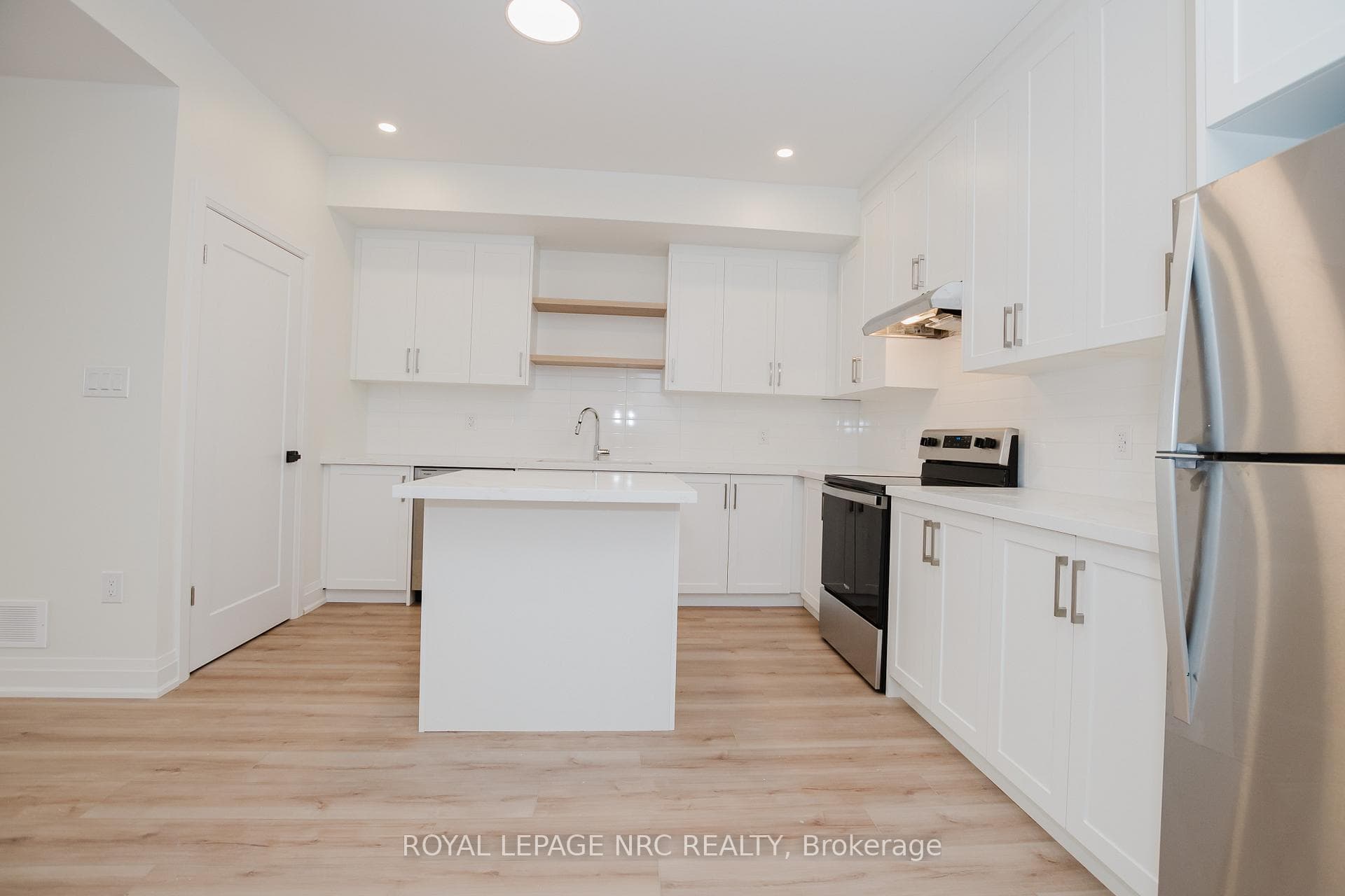 103 Southworth Street Unit 103A photo 2