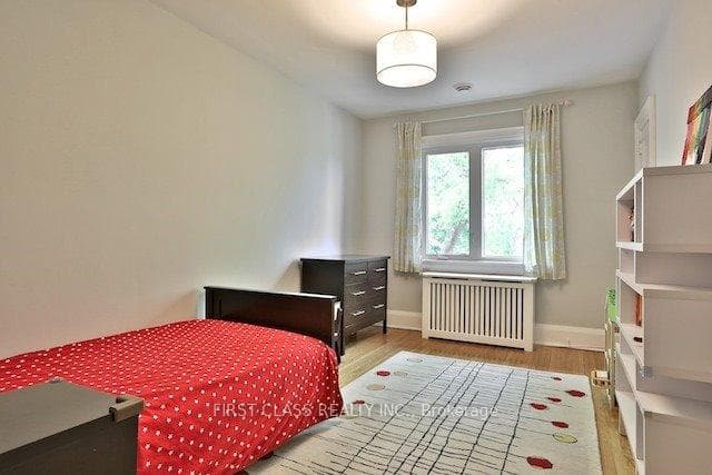 262 Castlefield Avenue photo 12