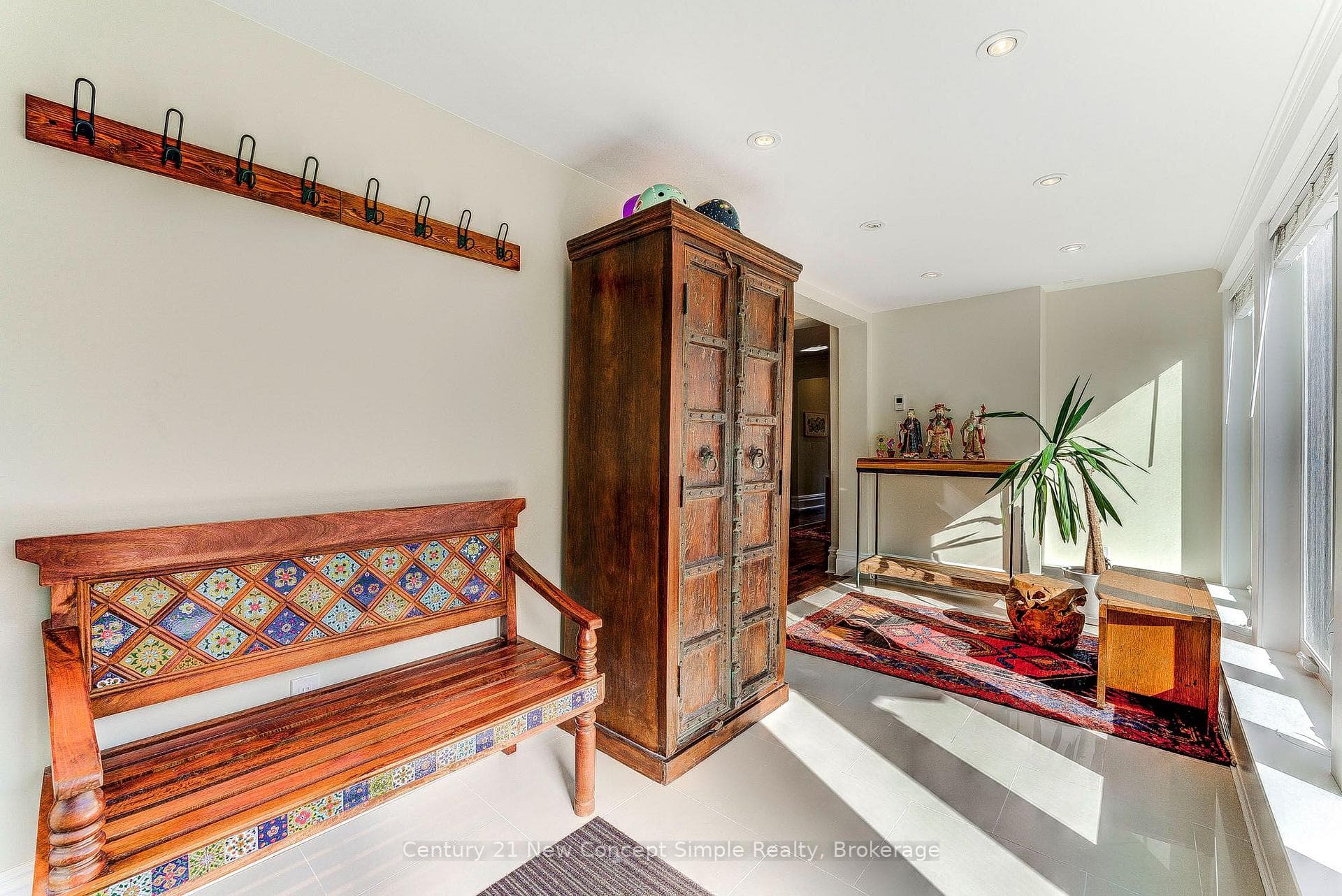 56 Machell Avenue photo 6