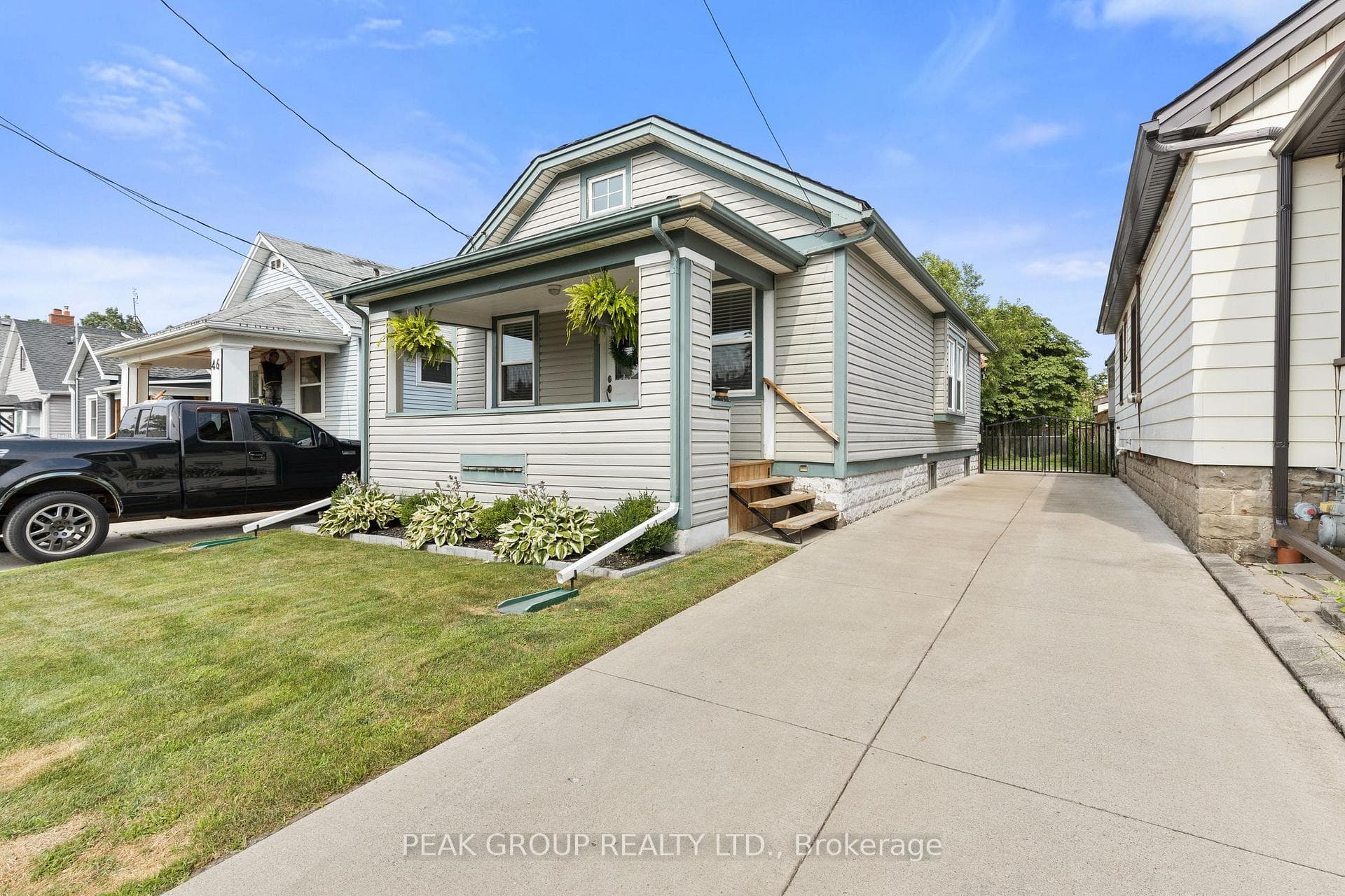 44 Richmond Avenue photo 2