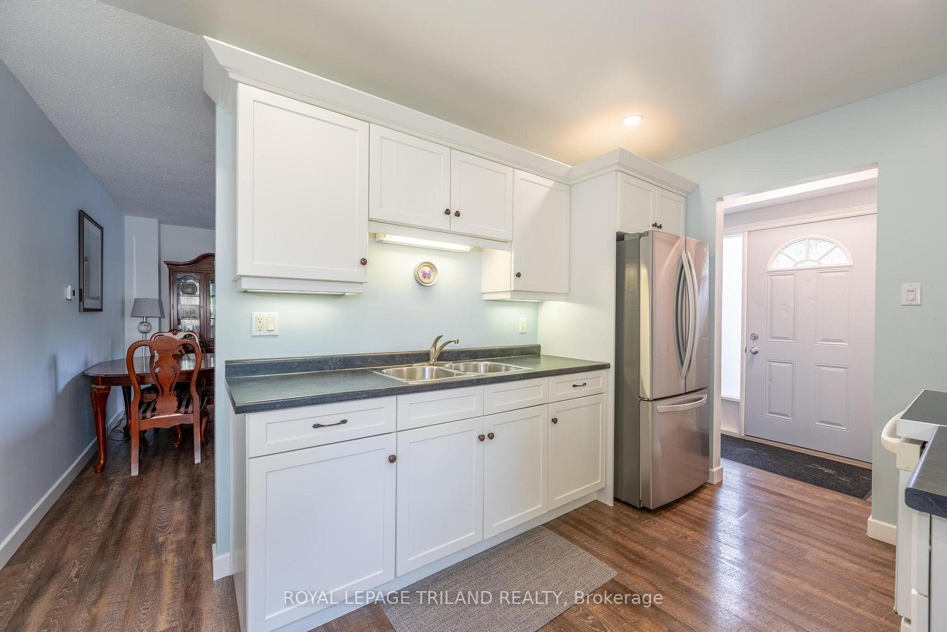 70 Fiddlers Green Road Unit 104 photo 7
