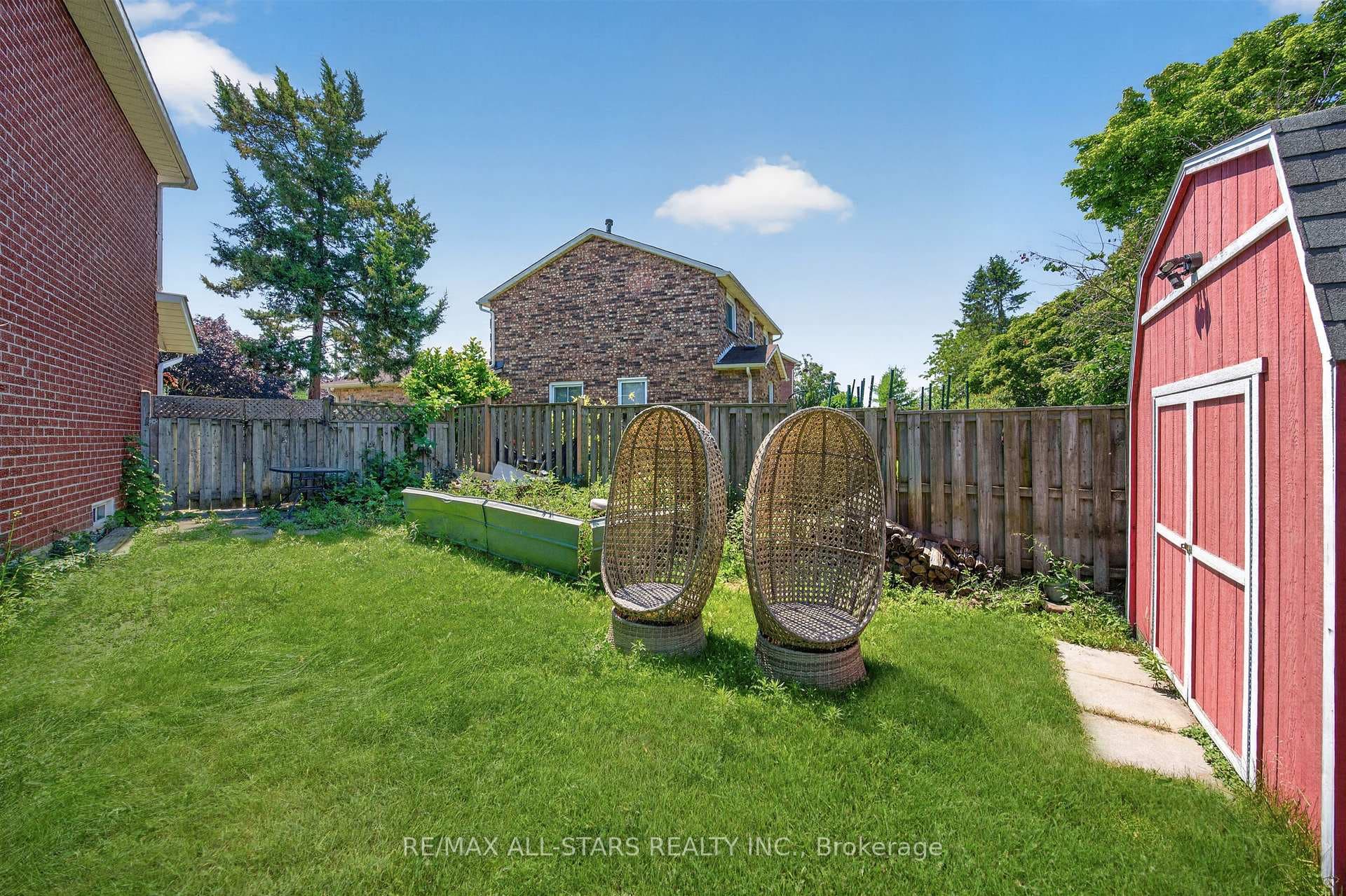68 Patterson Crescent photo 39
