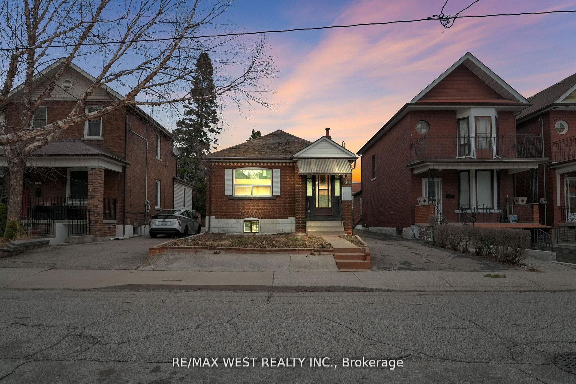 661 Beresford Avenue photo 1