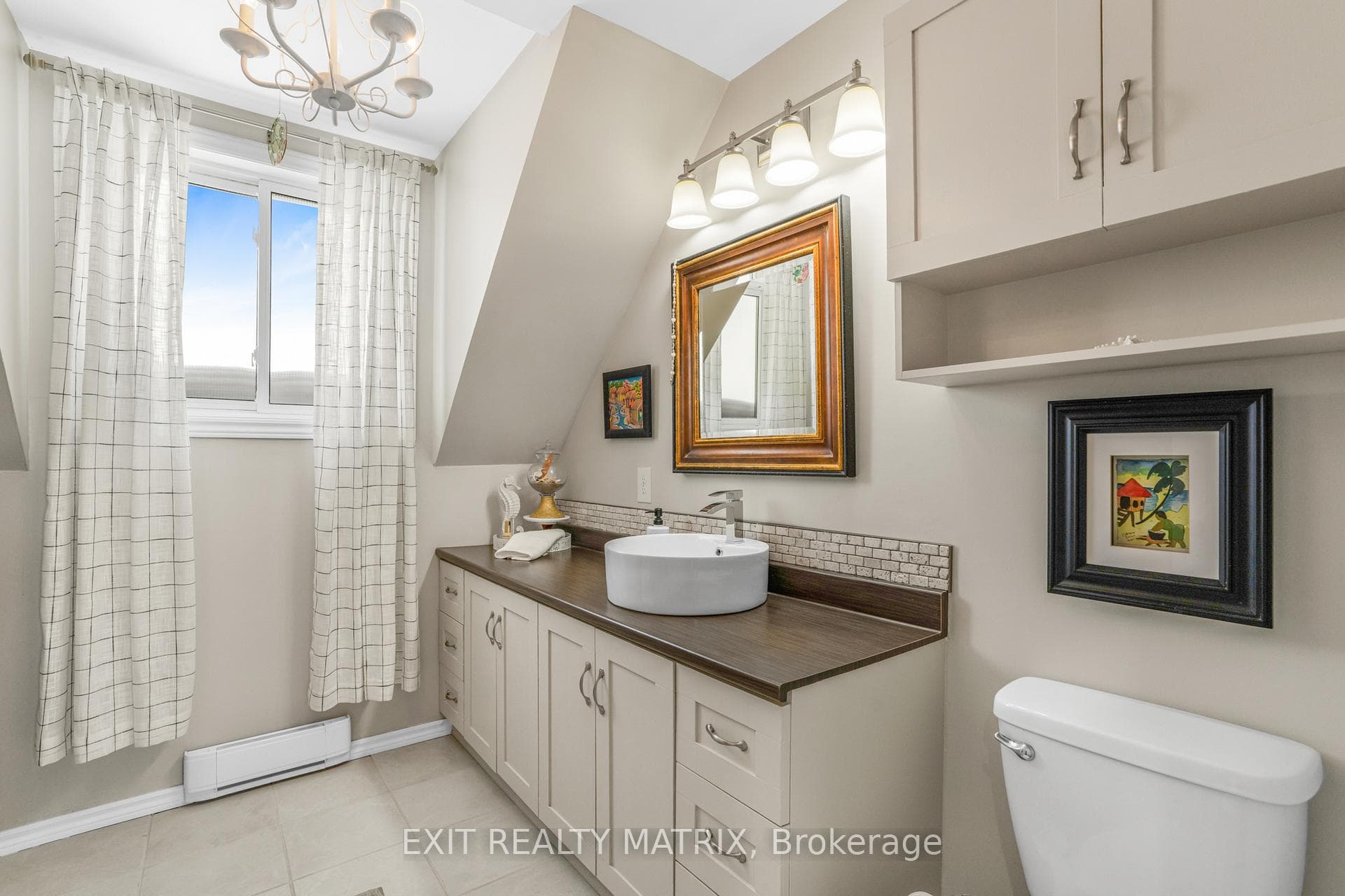 485 Desjardins Street photo 22
