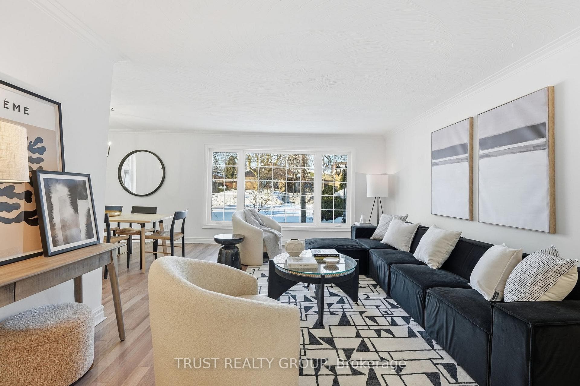 9 Del Ria Drive photo 11