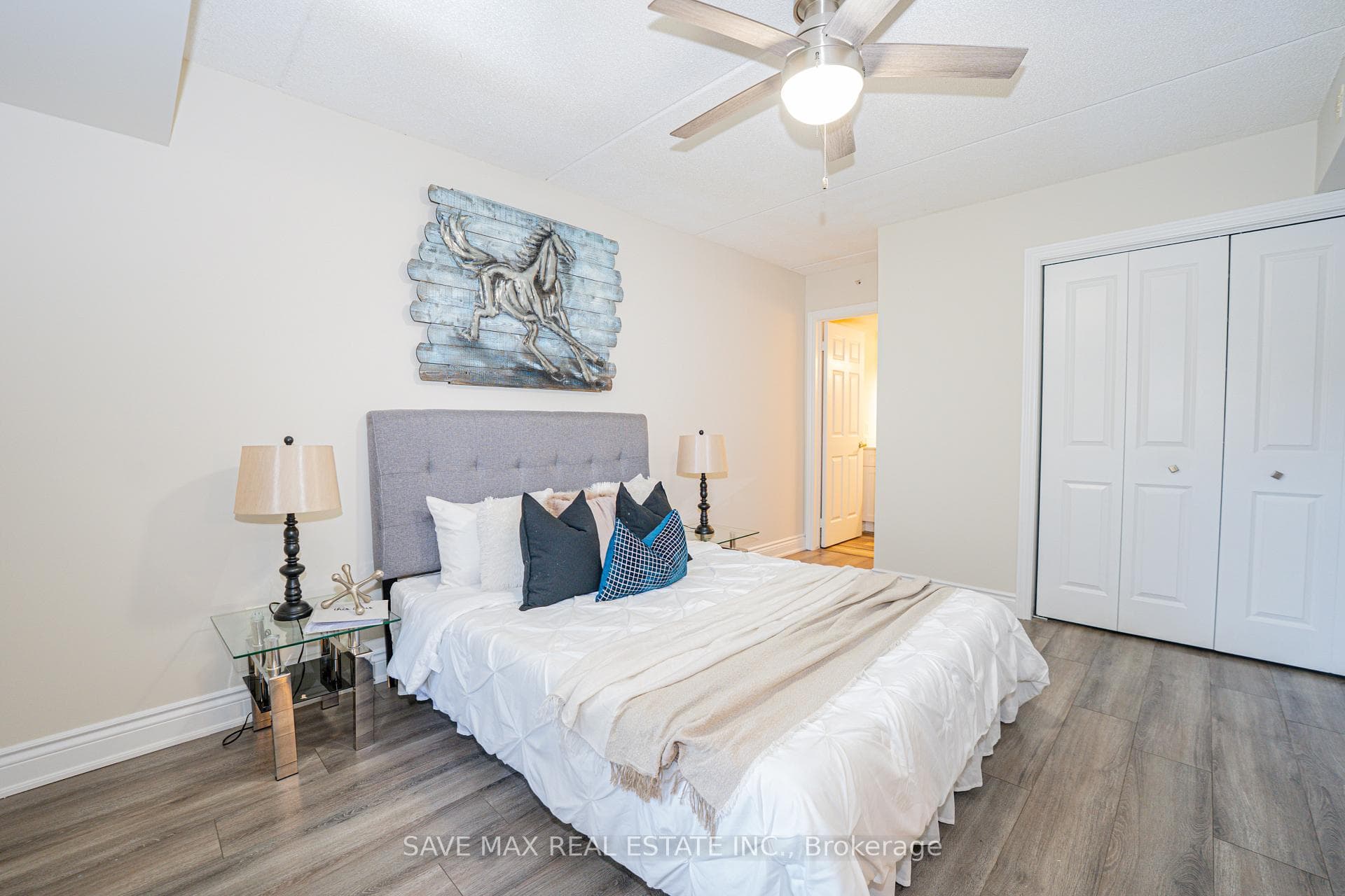 1491 Maple Avenue Unit 111 photo 17
