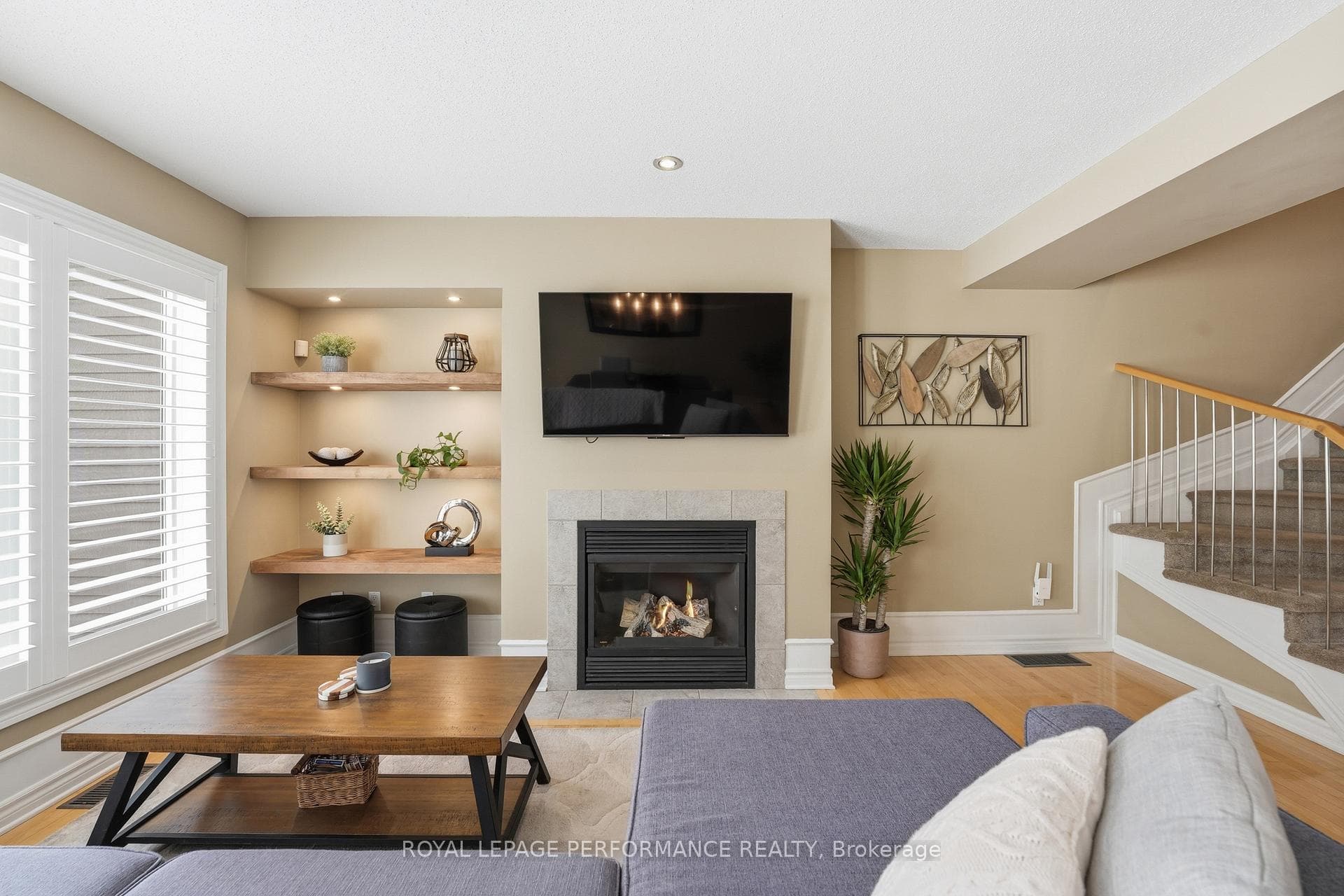 808 Scala Avenue photo 8