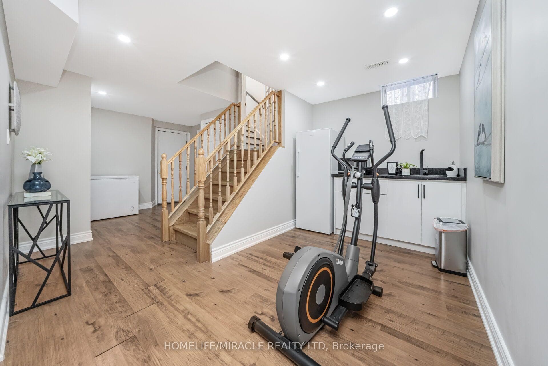 49 Cross Country Boulevard photo 42