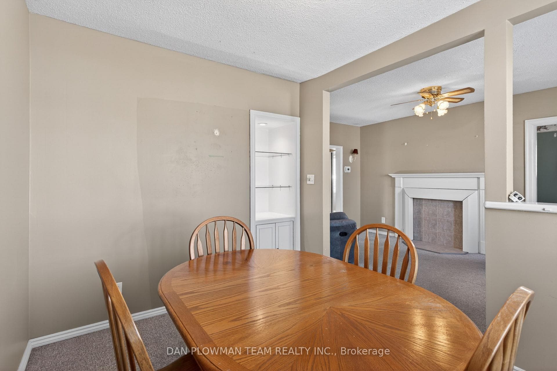 23 Patricia Avenue photo 9