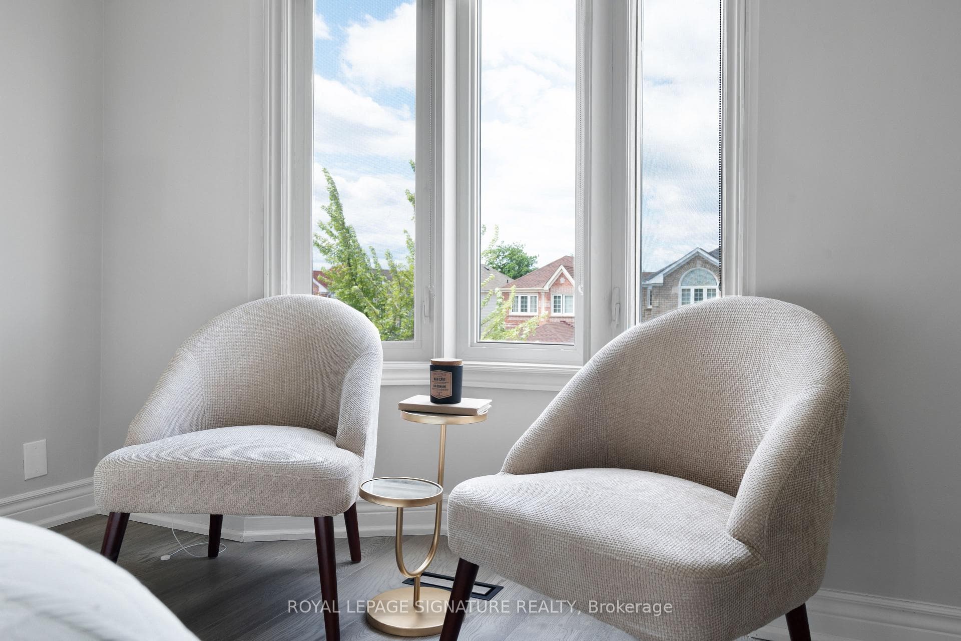 22 Lax Avenue photo 10