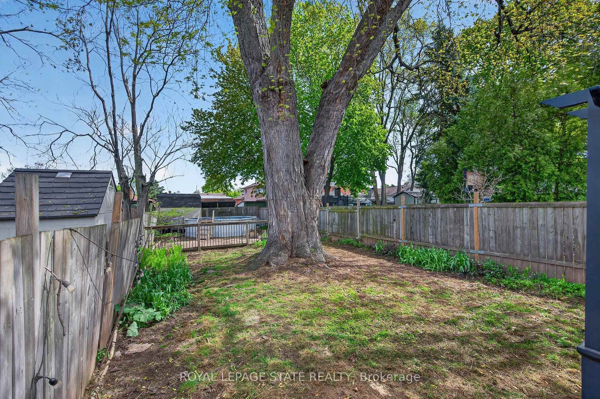 147 Strachan Street photo 24